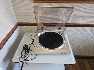 DENON DP-29F BELT DRIVE 2W RECORD PLAYER TURNTABLE RCA SILVER