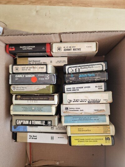 19 x VINTAGE 8 TRACK CARTRIDGES JOB LOT – SINATRA CARPENTERS BAY CITY ROLLERS