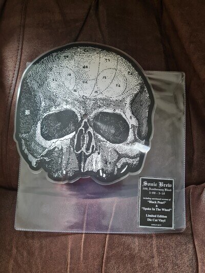 BLACK LABEL SOCIETY RARE SHAPED PICTURE DISC,heavy metal,vinyl