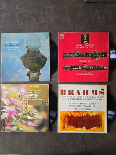 4x Classical Vinyl Records, Beethoven- Mozart- Chopin- Brahms. 33rpm LPs