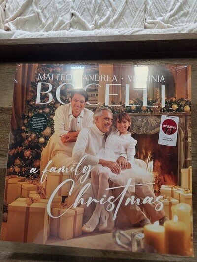 Matteo Bocelli, Andrea Bocelli, Virginia Bocelli- A Family Christmas