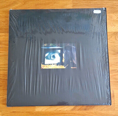 Roger Waters Amused To Death Columbia 4687610 12" Vinyl Double LP 1992 NM. Rare