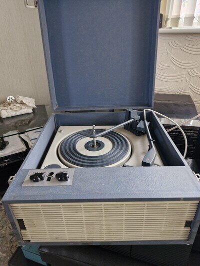 Vintage BSR 4 Speed Auto Record Player. Fully Working.