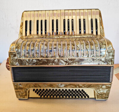 Miranda accordion accordion 80 basses Klingenthal naval piano