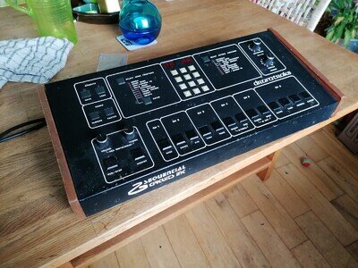 Sequential Cirtcuits Drumtraks 80s eprom sample drum machine, "Model 400"