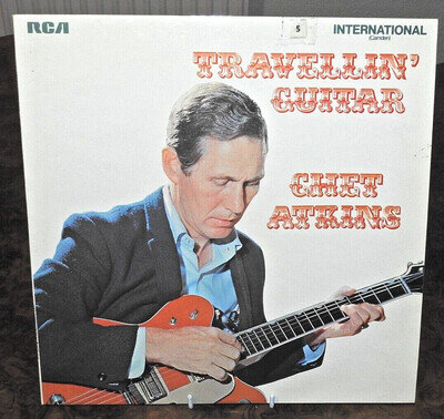 Chet Atkins Travellin' Guitar UK 1971 LP Vinyl VG+ Condition