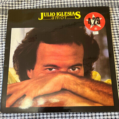 Julio Iglesias Amor CBS CBS 25103 1982 12" Black Vinyl LP 33 RPM Stereo