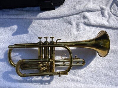 Vintage c.1965 Martin Committee Bb Cornet Elkhorn Excellent Player w/ Lyre