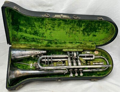 ANTIQUE 1925 THE BUESCHER TRUE TONE CORNET - CASE & ACCESSORIES - NICE CONDITION