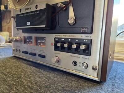 Sony TC-645 Vintage Reel to Reel Tape Recorder – 3 Motor 3 Head – Working + Tape